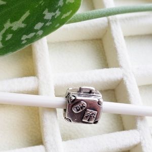 PANDORA Suitcase Bead